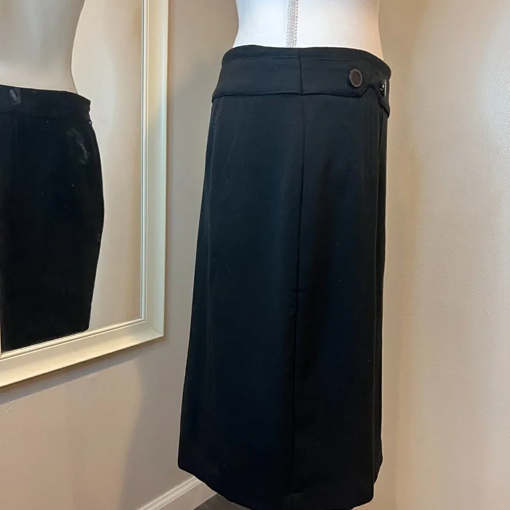 Adrienne Vittadini Black pencil skirt, Size 6